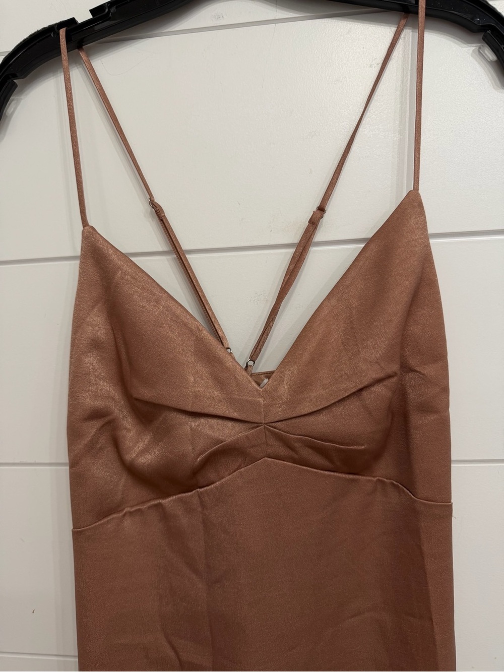 New! Lovers + Friends Brown V-Neck Maxi Dress Size Medium 36711 - Picture 4 of 9